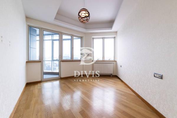 Slika 10 - Milentija Popovića, Petosoban stan na prodaju, 195m2, 960.000€
